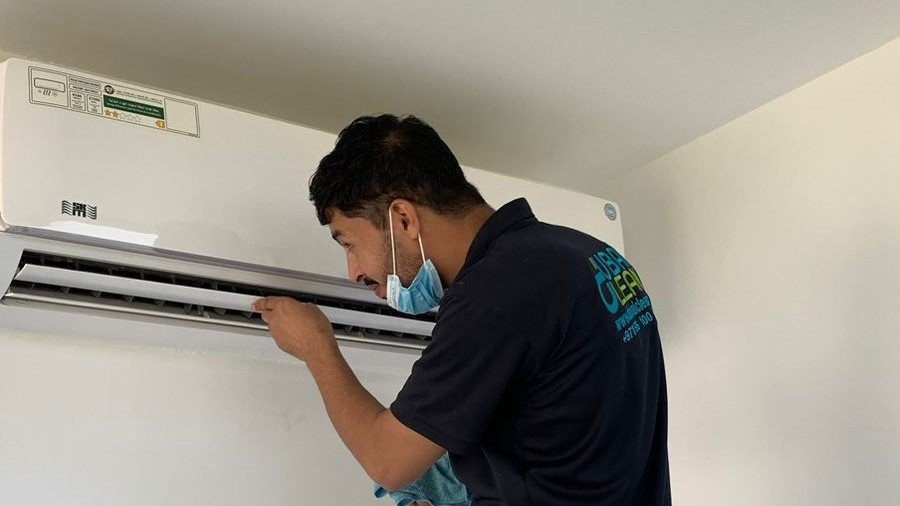 AC repairing in Dubai